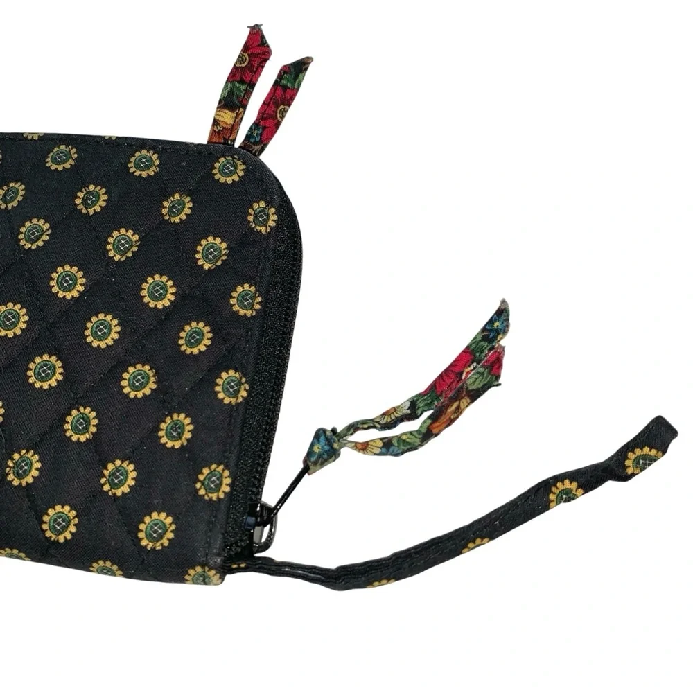 Vera Bradley Vibrant Black Sunflower Zip Around Wallet Clutch Wristlet - Picture 8 of 13